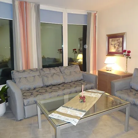 Amore Apartment *